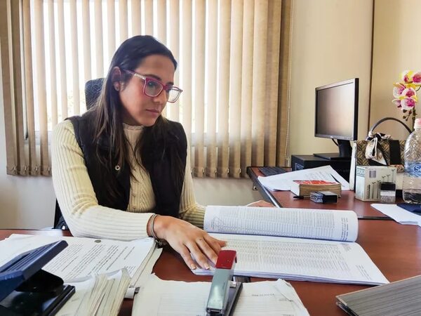 JEM absuelve a fiscal Fátima Villasboa que supuestamente apañó a RGD - Nacionales - ABC Color