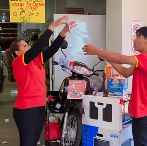 Ganadores del sorteo de premios por el Día del Padre en 99 Hipermercado - Radio Imperio