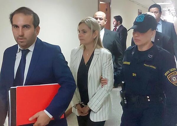 Cámara confirma prisión de fiscala Ana Girala en proceso por supuesta coima - Nacionales - ABC Color