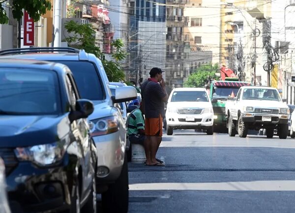 Estacionamiento tarifado: “Vamos a ser legales”, resalta representante de cuidacoches - Nacionales - ABC Color