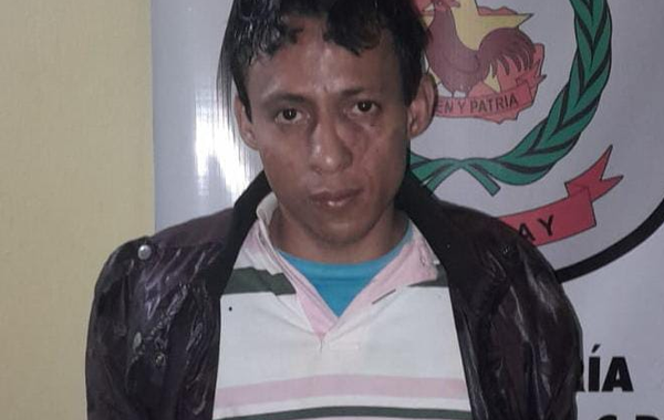 Joven intentó clavar con tenedor a su madre e hirió a sus hermanos - Noticiero Paraguay