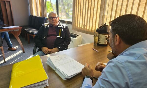 Dire del Mercado de Abasto renunció ante la presión de los permisionarios. ¡Ya hay nuevo capeto!
