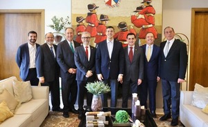 Peña se reúne con empresarios de EEUU y conversan sobre futuras inversiones en Paraguay - ADN Digital