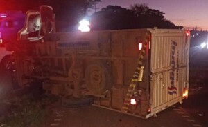 Violento choque y vuelco en Minga Guazú