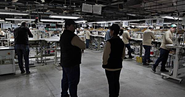 La Nación / El país crece, mientras otros van perdiendo su grado de inversión