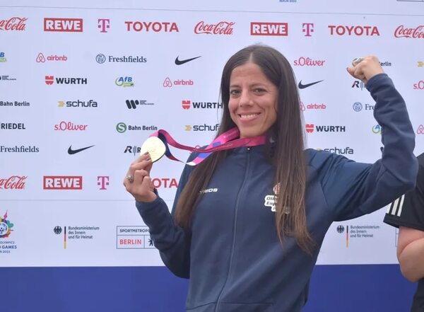 Mónica Prieto conquista el oro en el Mundial de Olimpiadas Especiales en Berlín - Polideportivo - ABC Color