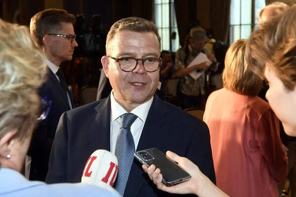 El Parlamento finlandés elige primer ministro al conservador Petteri Orpo - Mundo - ABC Color