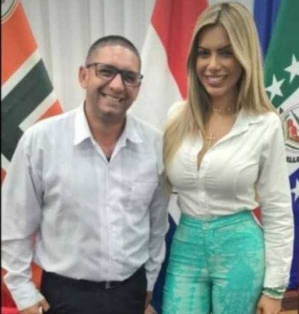 Concejal "Malou Amarilla" abandona a su secretario con grave problema de salud