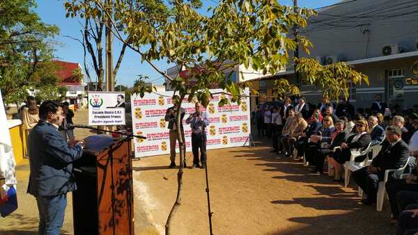 Inauguran primera parte de obra en emblemática escuela | Radio Regional 660 AM