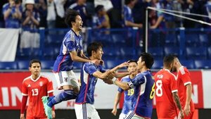 Japón fulmina a Perú al contraataque