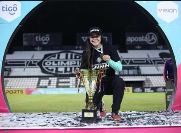 Kiara Larramendia: de jugar con varones a ser campeona en primera división