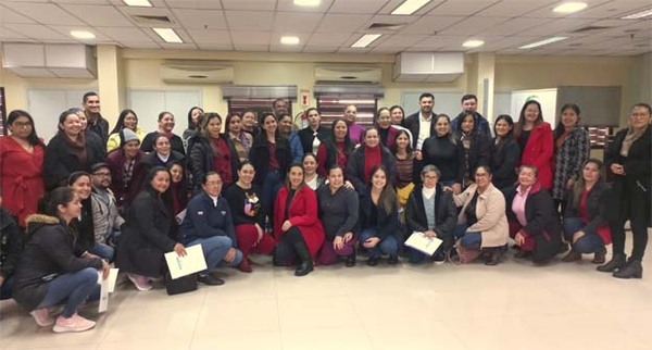 Charla sobre actualización en procedimientos de enfermería de urgencia y geriatría | DIARIO PRIMERA PLANA