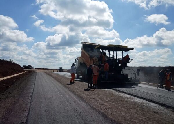 Las obras de los nuevos asfaltados en Itapúa están en su fase final