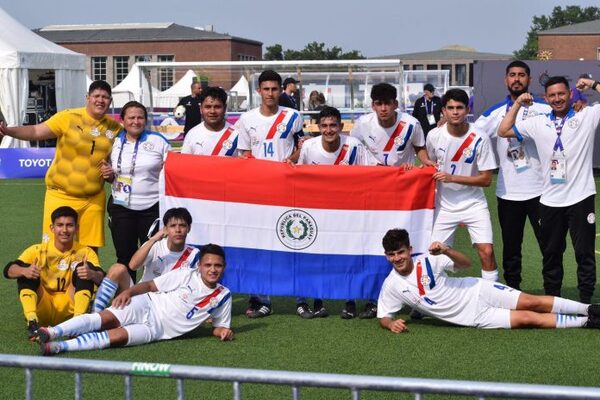 Paraguay golea en futbol a Alemania y Mónica Prieto gana oro en atletismo