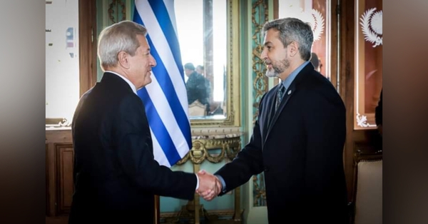 Presidente Abdo recibió credenciales del nuevo embajador de Uruguay ante nuestro país