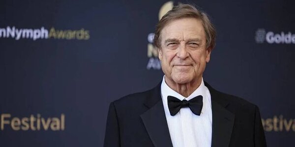 El famoso actor John Goodman perdió 90 kilos y luce irreconocible
