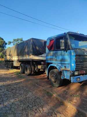 Recuperan Camión Scania y hierros de alto valor en la Fracción Terrazas del Amambay