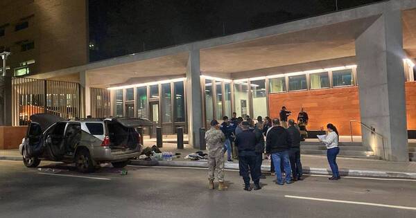 La Nación / Ciudadano alemán intentó ingresar a la fuerza a la Embajada de EE. UU