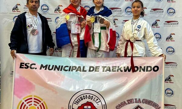 Esteños logran medallas de oro en Copa América de Taekwondo