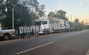 Imputan a tres conductores de tractocamiones por contrabando de productos frutihortícolas – Diario TNPRESS