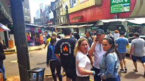 Buena cotización del real ante el dólar genera optimismo en comercio de CDE - La Clave