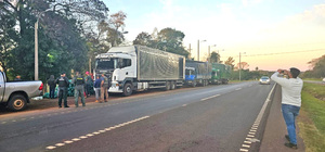 Procesan a tres hombres que transportaban gran cantidad de productos de contrabando - La Clave