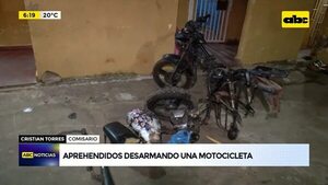 Video: Dos capturados desarmando un biciclo - ABC Noticias - ABC Color
