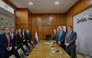 Inicio oficial de transición en Obras Públicas y Defensa Nacional
