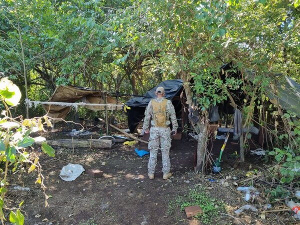 Senad destruye campamentos de procesamiento de droga en Amambay