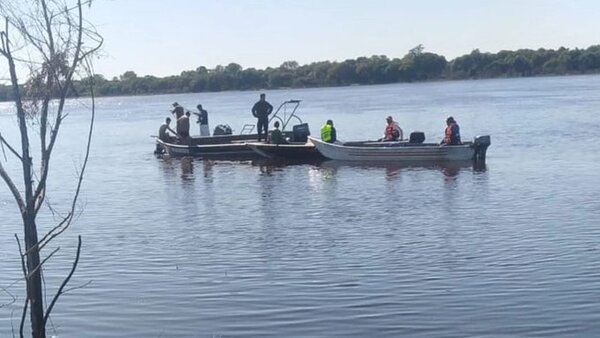 Encontraron canoa de los pescadores desaparecidos en Concepción