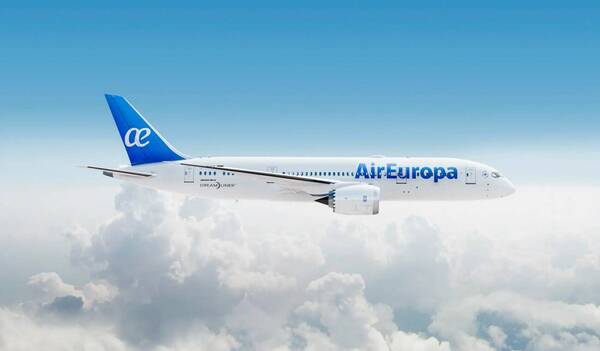 Air Europa reprograma sus rutas para dejar chochos a sus pasajero y cumplir con ellos