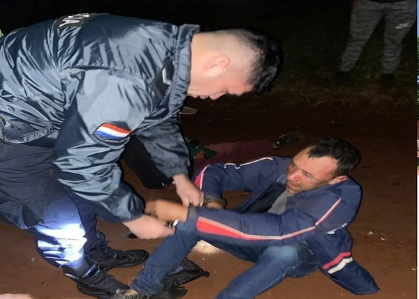 Agricultores redujeron a dos supuestos ladrones de cosecha - Noticias Paraguay
