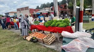 En Fuerte Olimpo, productores logran exitosa exposición y venta de productos - Noticias del Chaco - ABC Color