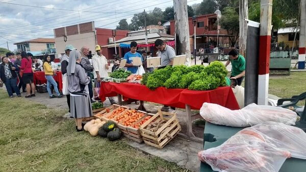 En Fuerte Olimpo, productores logran exitosa exposición y venta de productos - Noticias del Chaco - ABC Color