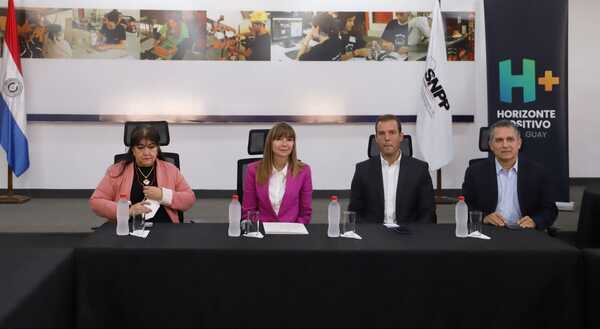 Ministerio de Trabajo presenta capacitación en modalidad dual en programación de sistemas - .::Agencia IP::.