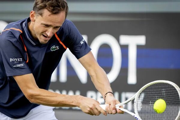 Medvedev y Bautista se citan en los cuartos de final de Halle - Tenis - ABC Color