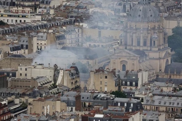 París: fuerte explosión deja 37 heridos y dos desaparecidos - Unicanal