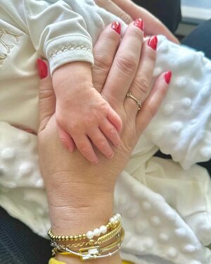 La mamá de Nadia Ferreira da la bienvenida a su nieto: “Te amo infinito” - Gente - ABC Color