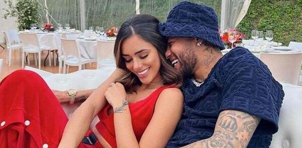 Neymar pide perdón a su pareja tras una supuesta infidelidad