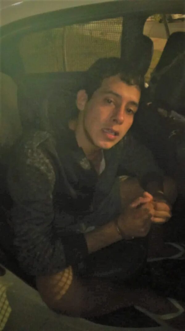 Policía detuvo a joven con orden de captura en la Costanera de Asunción - Policiales - ABC Color