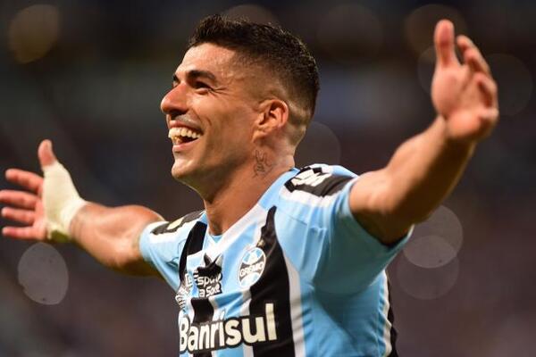 Diario HOY | Presidente de Gremio reconoce la gravedad de la lesión de Luis Suárez