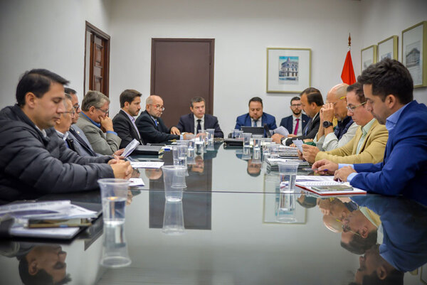 Información técnica presentada por Argentina no justifica cobro de peaje - .::Agencia IP::.