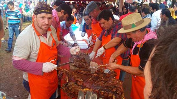 Vuelve la Comilona de Teletón en la Gobernación de Alto Paraná | DIARIO PRIMERA PLANA