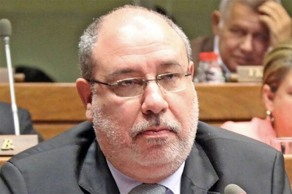 Candidato a director de Itaipu tiene al menos ocho denuncias en la Fiscalía por corrupción