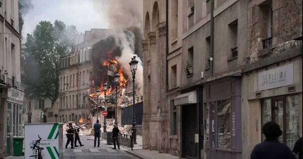La Nación / Explosión y llamas en barrio de París dejan cuatro heridos graves