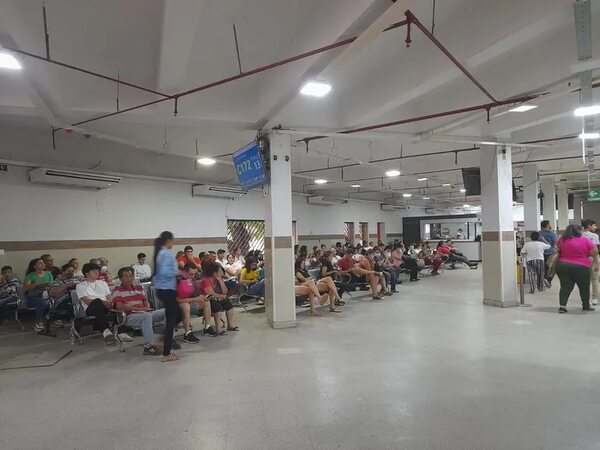 Estudian hoy propuesta para reducir burocracia en trámites en instituciones públicas - Nacionales - ABC Color