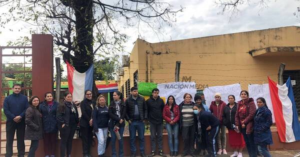 La Nación / Exigen a Yacyretá pago de salarios atrasados hace 4 meses