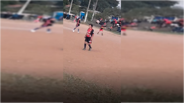La abuela de 70 años que causa sensación jugando al fútbol