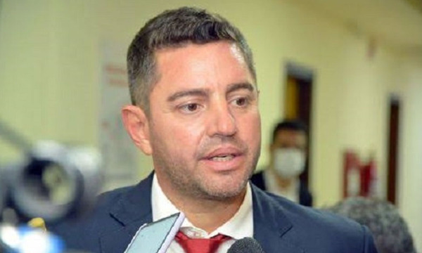 Pedro Alliana busca apaciguar disputa en la ANR tras pedido de expulsión de Mario Abdo - OviedoPress