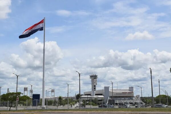 Dinac apela sentencia de pago de US$ 22 millones a empresa de taxi aéreo - Nacionales - ABC Color